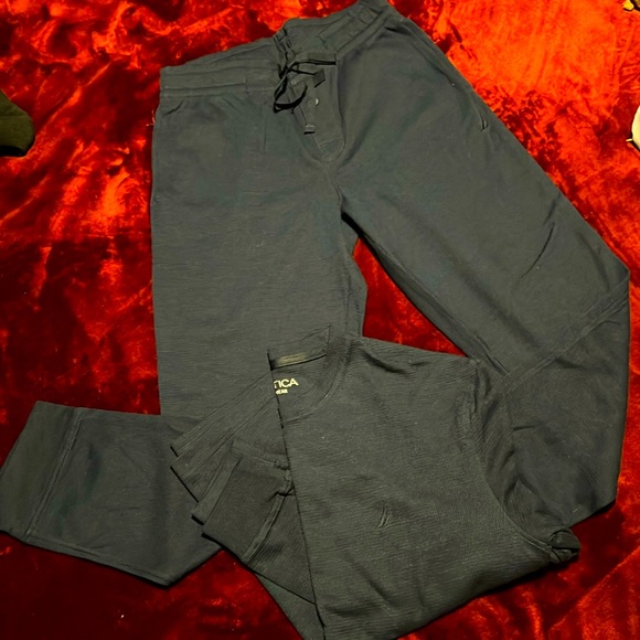 Sleepwear - Picture 2 of 8